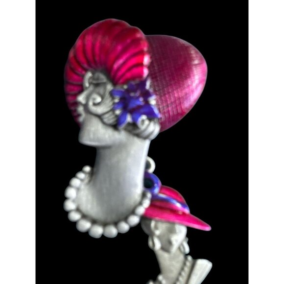 Vintage Signed JJ Lady in Red Hat Brooch Pin Flower Bonnet Woman Girl Jonette - Picture 1 of 4